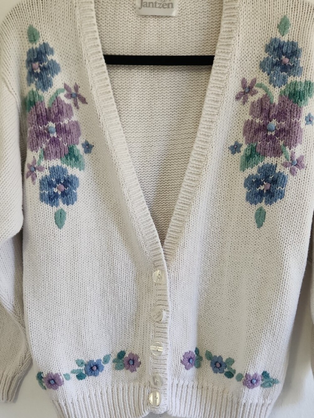 Vintage Cottagecore Floral Embroidered Cardigan Knit Sweater  Size S - Picture 3 of 6
